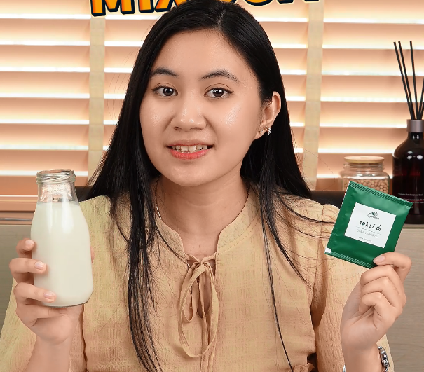 Bạn Đã Thử Trà Lá Ổi Mix Sữa Chưa?