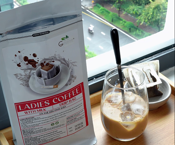 Ladies Coffee Goce - Một Ly Cà Phê Sữa, Chill Trọn Khoảnh Khắc Ngày Mưa