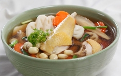 4 món ăn ngon từ hạt sen khô đơn giản, dễ làm 