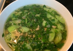 Danh sách những món ăn lợi sữa cho mẹ sau sinh