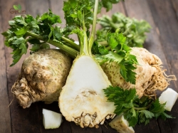Dinh dưỡng chữa bệnh cùng cây cần tây (Celery)