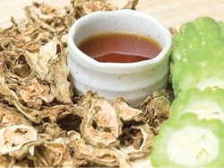 Học cách làm trà khổ qua siêu đơn giản