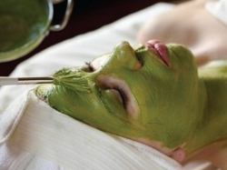 Mặt nạ trà xanh cho da dầu giảm nhờn và mụn hiệu quả