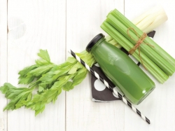 Nước cần tây có tác dụng gì? Bí quyết uống nước cần tây hiệu quả