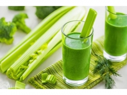 Uống trà cần tây có giảm cân không? Những lưu ý khi uống trà cần tây